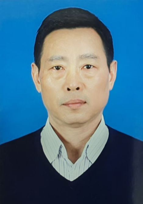 中国氟硅有机材料工业协会副理事长 陈 明