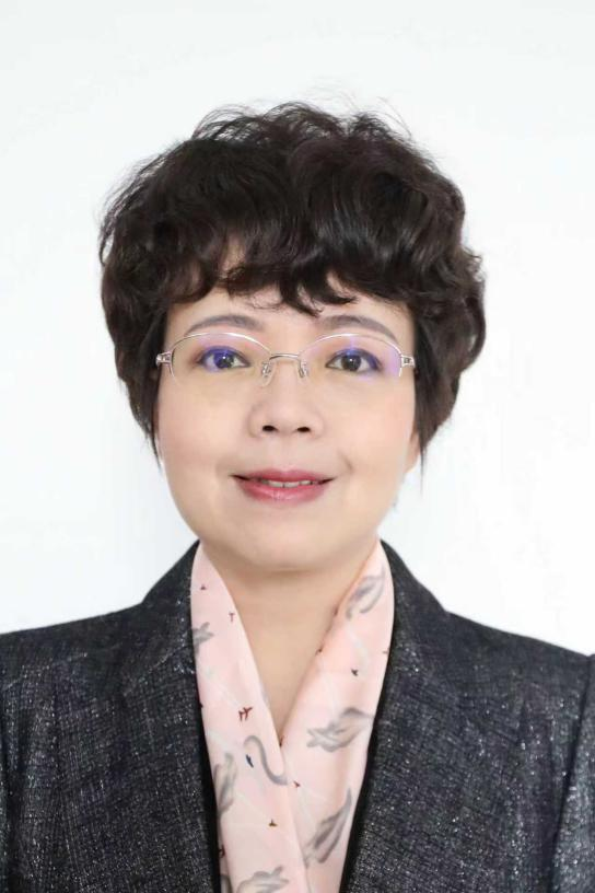 中国氟硅有机材料工业协会秘书长 李 嘉